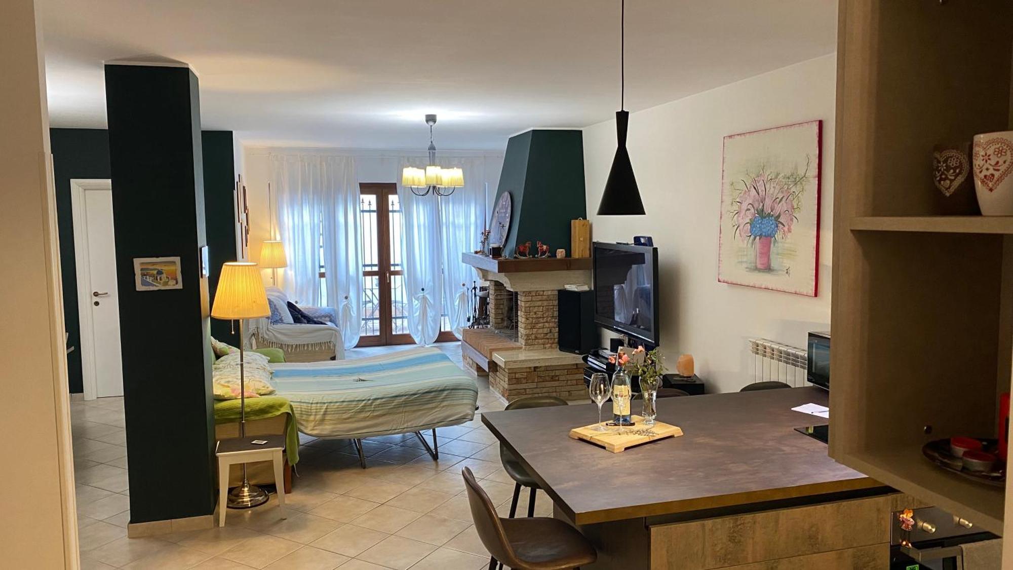 Apartamento The Wild Lavender Cecchina Exterior foto